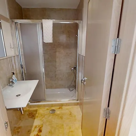 Fine Duplex With Stunning Sea Views 아파트